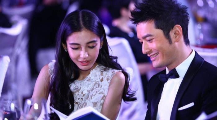 黄晓明和杨颖离了婚吗(黄晓明和杨颖抽空离了个婚)