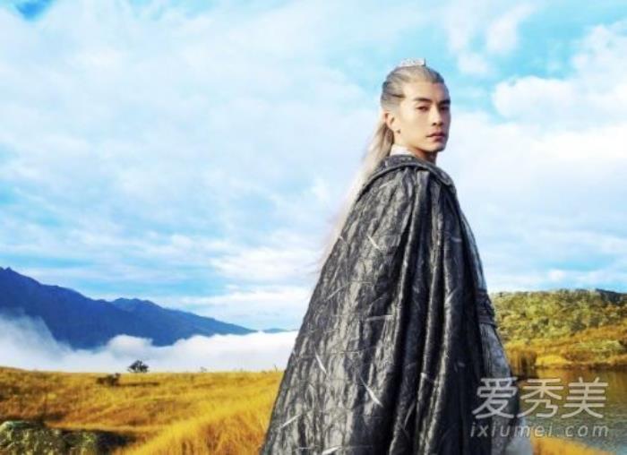 爵迹各个人物结局（爵迹临界天下银尘结局是什么）